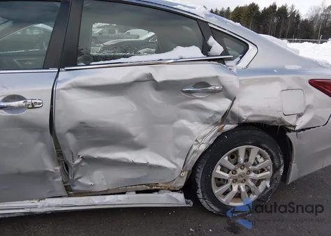 2018 Nissan Altima 2.5 S z USA, uszkodzony, nr VIN 1N4AL3AP4JC470420